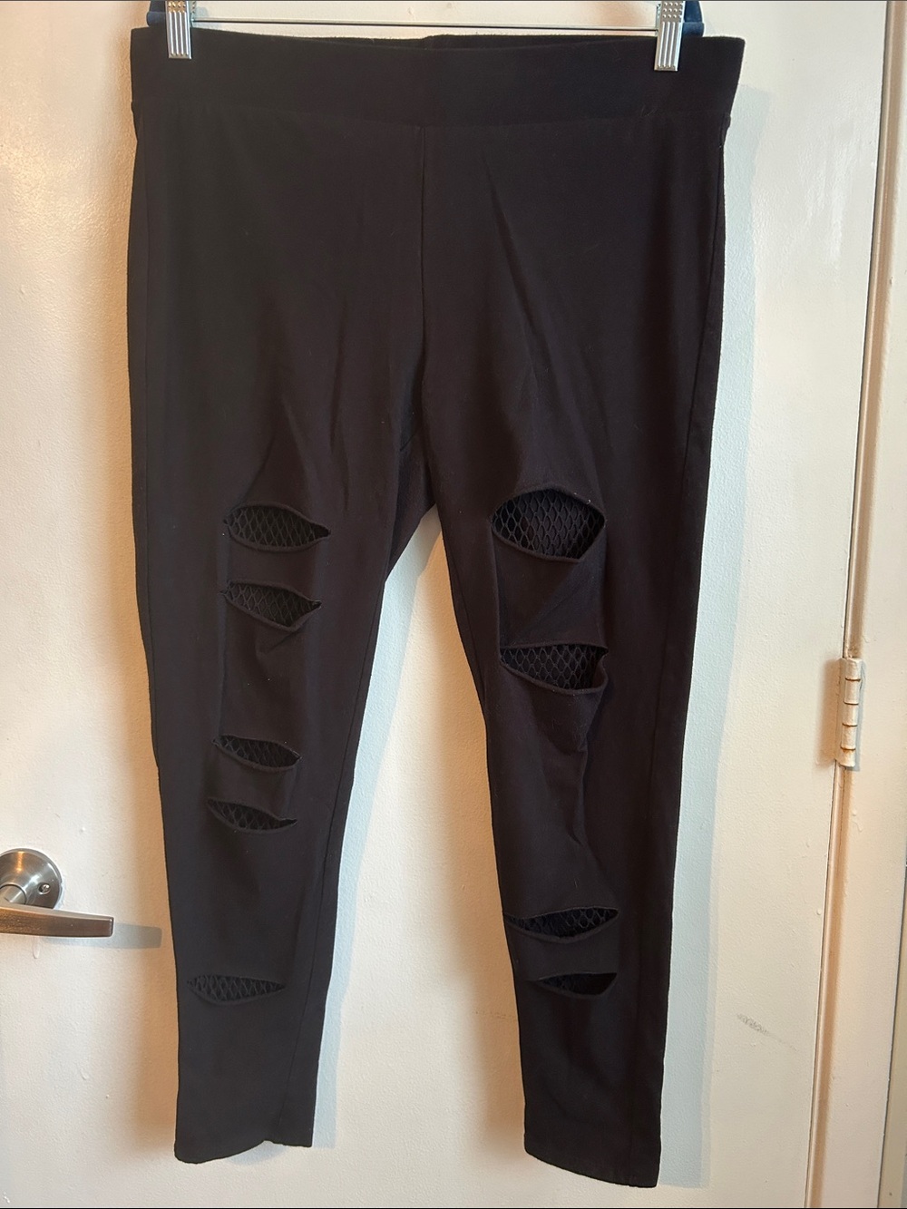 torrid Black Ripped Mesh-Panel Leggings